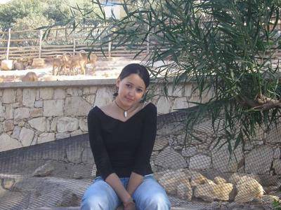 hadihi wahida min bnat lblad